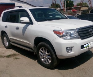 Toyota Land Cruiser 200